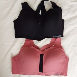 Victoria's Secret, 2 Max sport bras, 38D